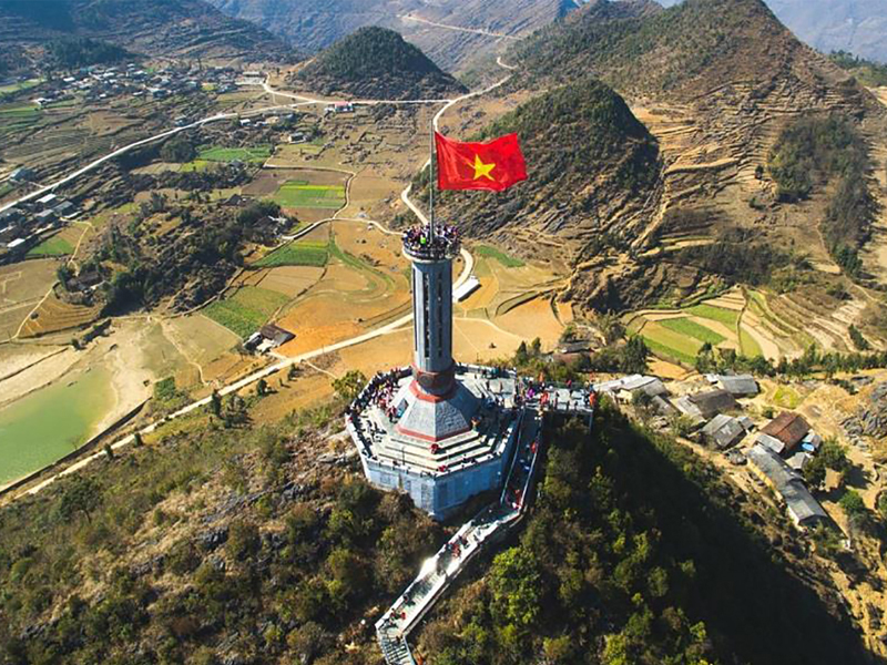 Hà Giang có gì mà khiến dân phượt đi hoài không chán?