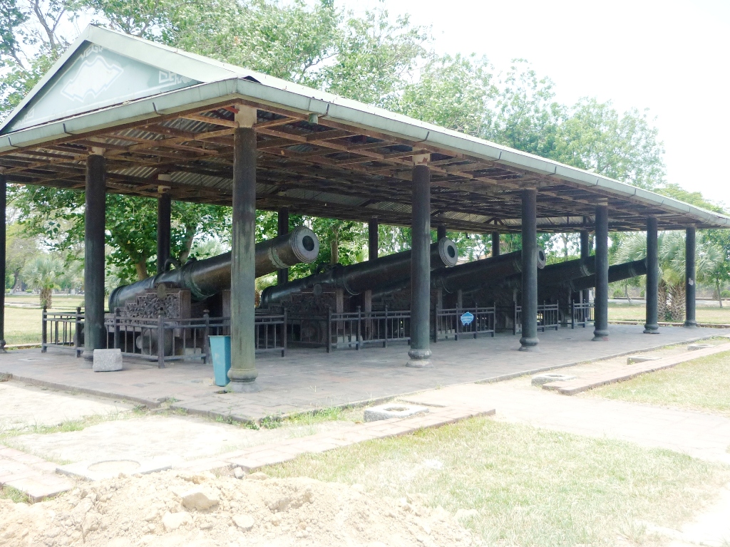 Cửu vị thần công