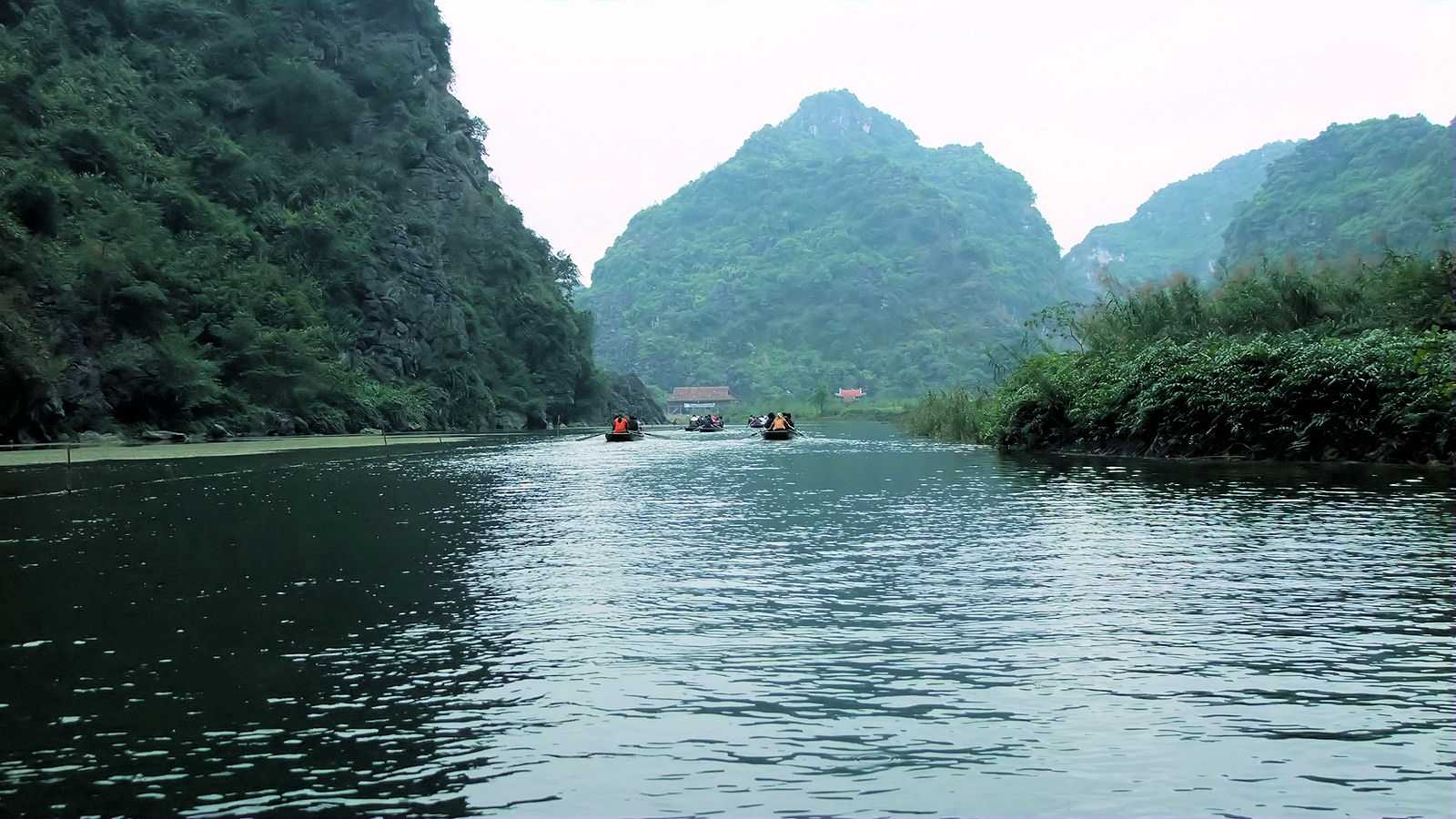 Hồ sinh thái Na Hang